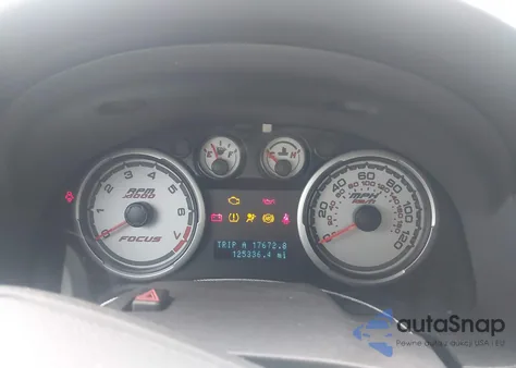 2010 Ford Focus Se z USA, uszkodzony, nr VIN 1FAHP3FNXAW164525